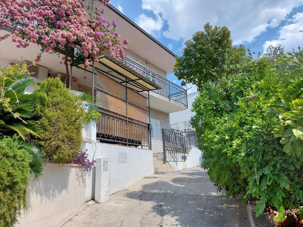 Apartmani Luka Baška Voda Zewnętrze zdjęcie