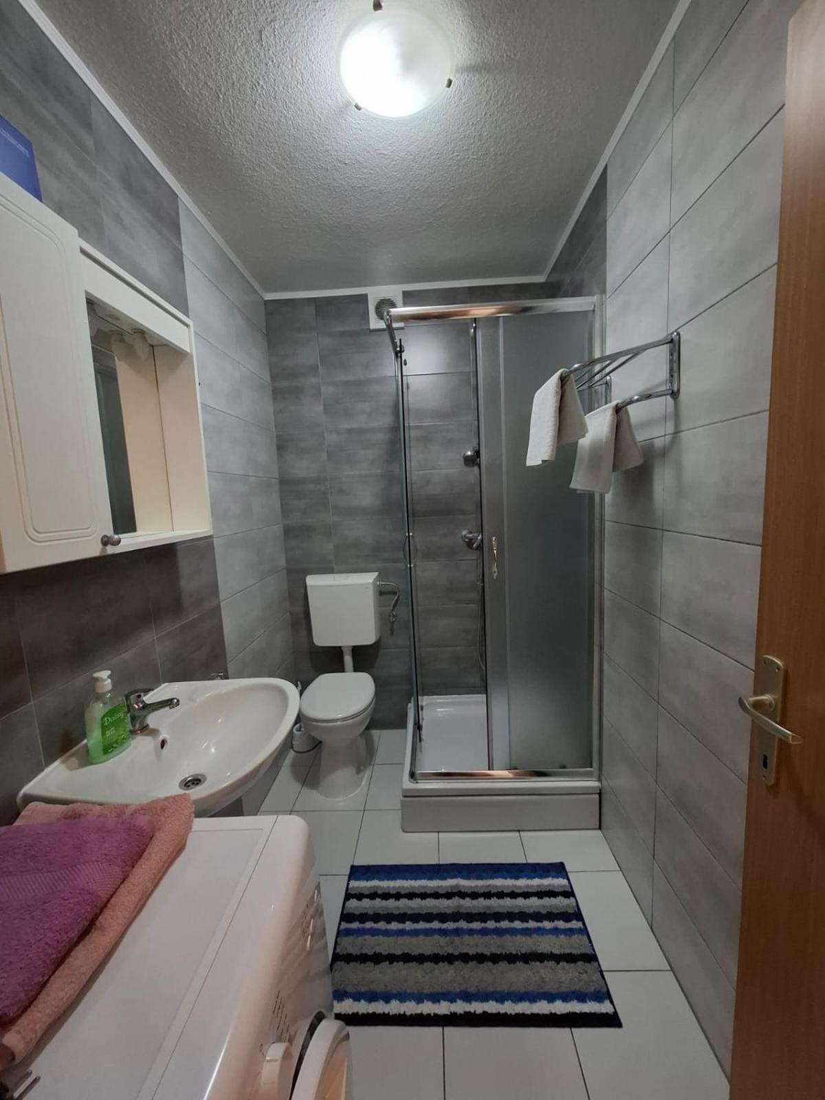 Apartmani Luka Baška Voda Zewnętrze zdjęcie