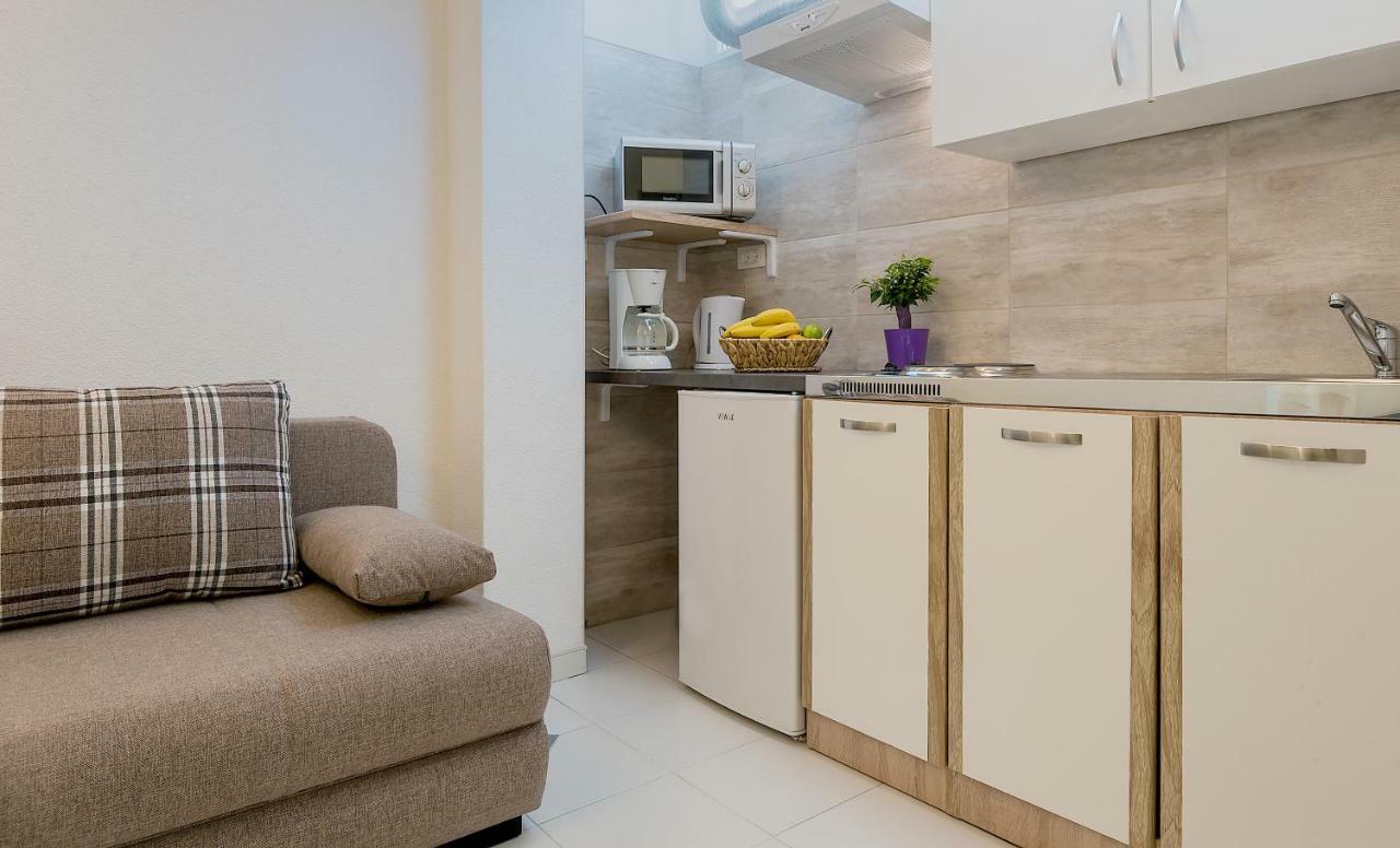 Apartmani Luka Baška Voda Zewnętrze zdjęcie