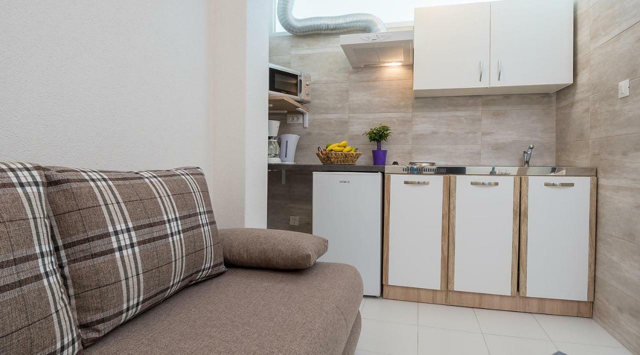 Apartmani Luka Baška Voda Zewnętrze zdjęcie