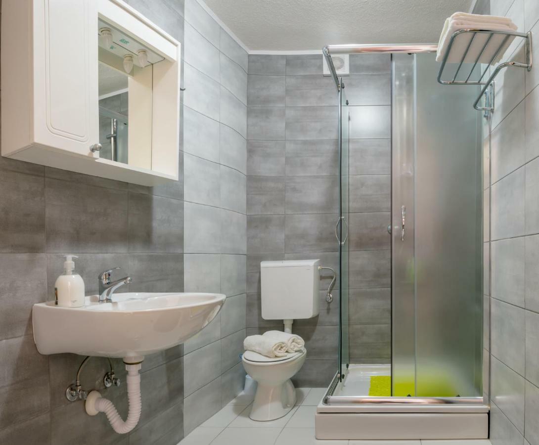 Apartmani Luka Baška Voda Zewnętrze zdjęcie