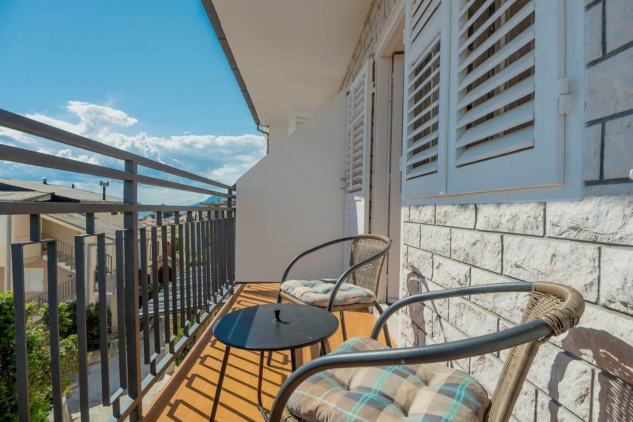Apartmani Luka Baška Voda Zewnętrze zdjęcie