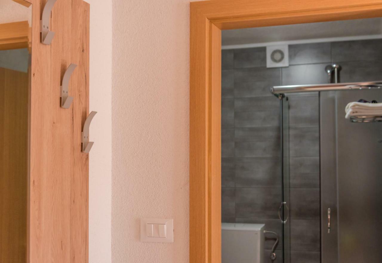 Apartmani Luka Baška Voda Zewnętrze zdjęcie